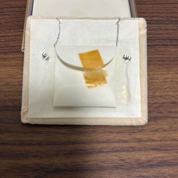 Vintage B David Turquoise and Silver Jewelry Set. Necklace & Post Earrings. - Picture 3 of 4